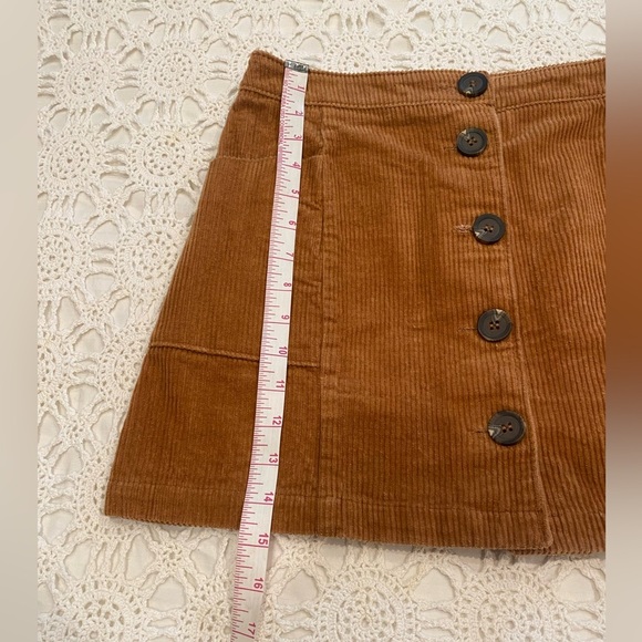 Chloe & Katie corduroy button up mini skirt size L - Picture 3 of 5